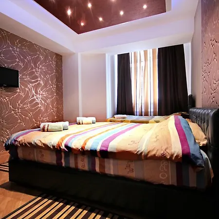 Apartment Apartments Belgrade *