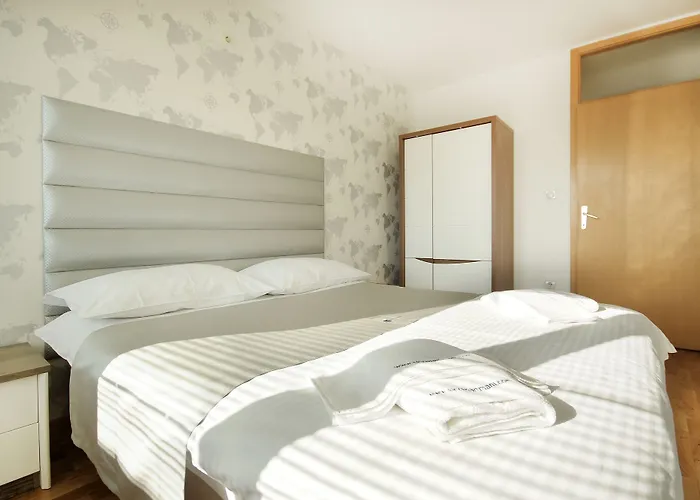 Apartments Belgrade Apartment *